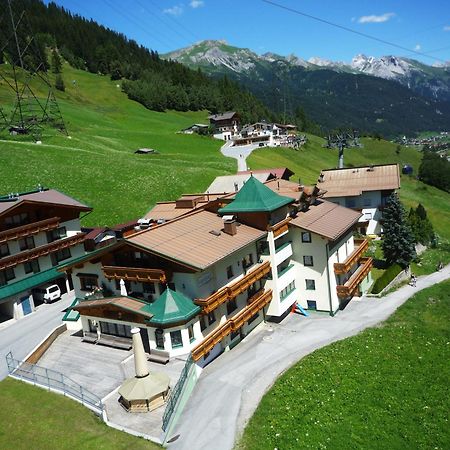 Hotel Garni - Restaurant Kaminstube Sankt Anton am Arlberg Exteriér fotografie
