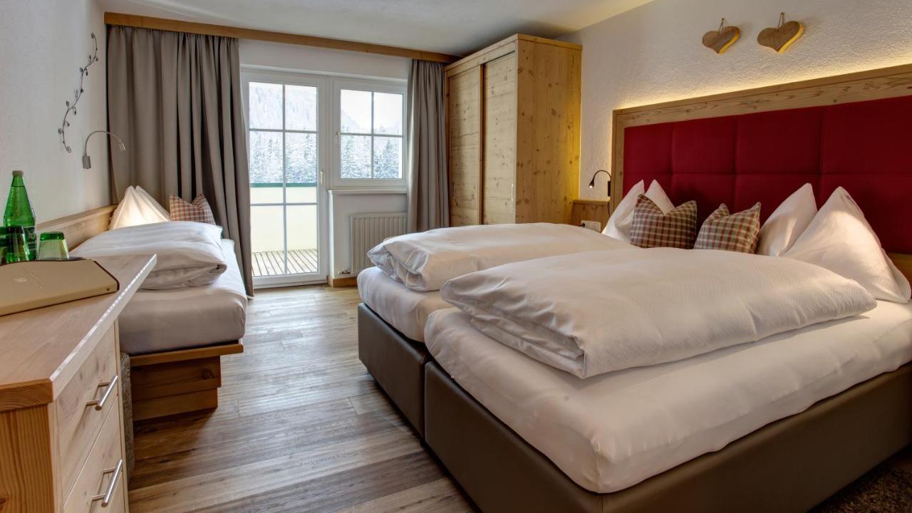 Hotel Garni - Restaurant Kaminstube Sankt Anton am Arlberg Exteriér fotografie