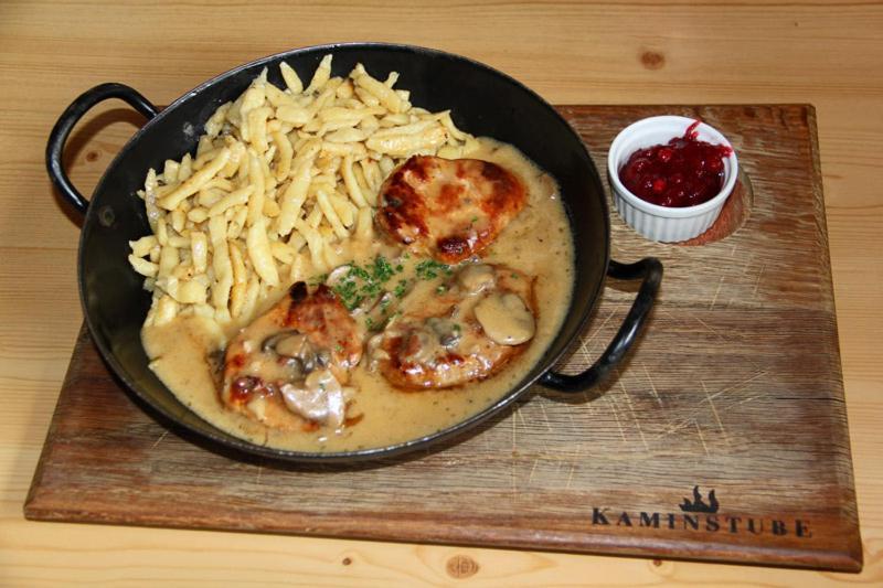 Hotel Garni - Restaurant Kaminstube Sankt Anton am Arlberg Exteriér fotografie