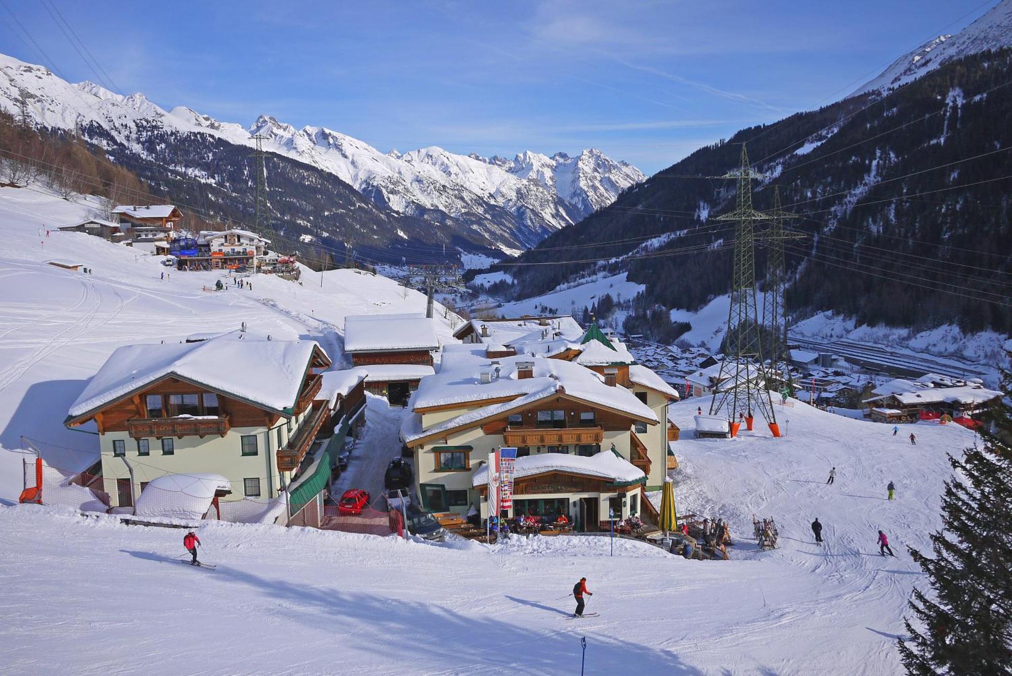 Hotel Garni - Restaurant Kaminstube Sankt Anton am Arlberg Exteriér fotografie