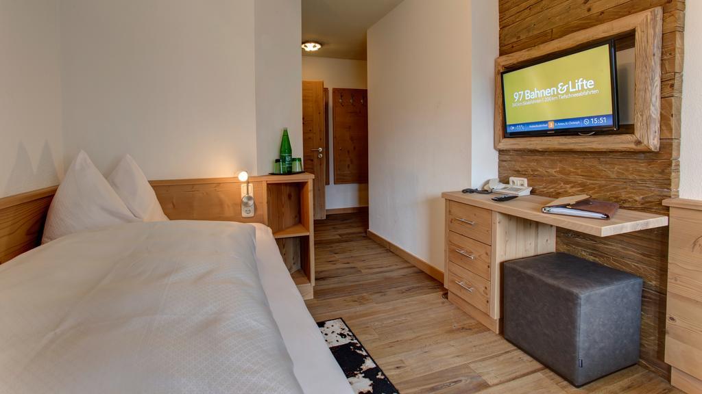 Hotel Garni - Restaurant Kaminstube Sankt Anton am Arlberg Exteriér fotografie
