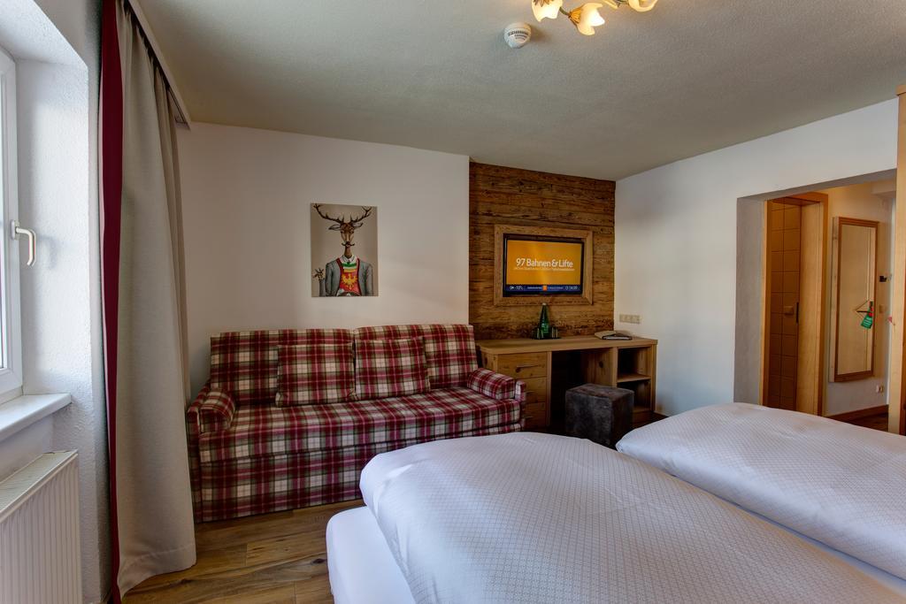 Hotel Garni - Restaurant Kaminstube Sankt Anton am Arlberg Exteriér fotografie